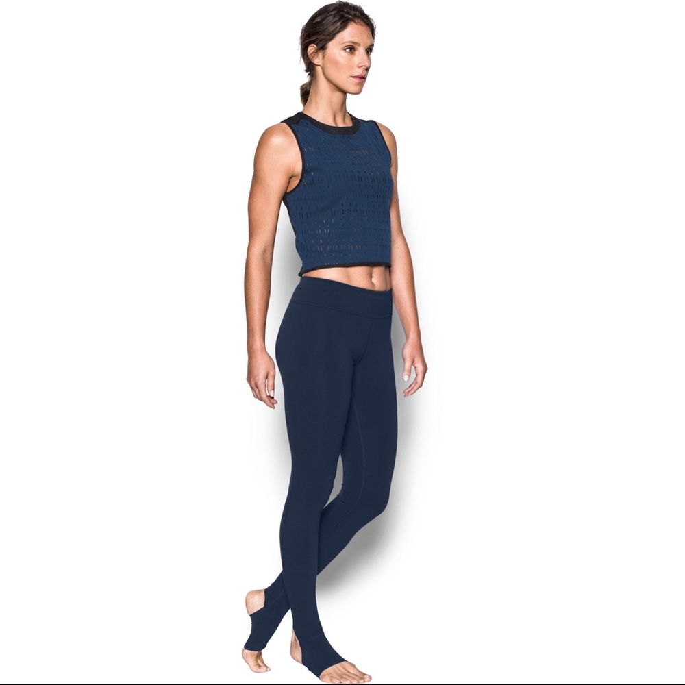 women's ua breathelux stirrup leggings size XS
